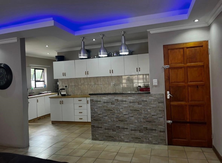3 Bedroom Property for Sale in Kuruman Northern Cape